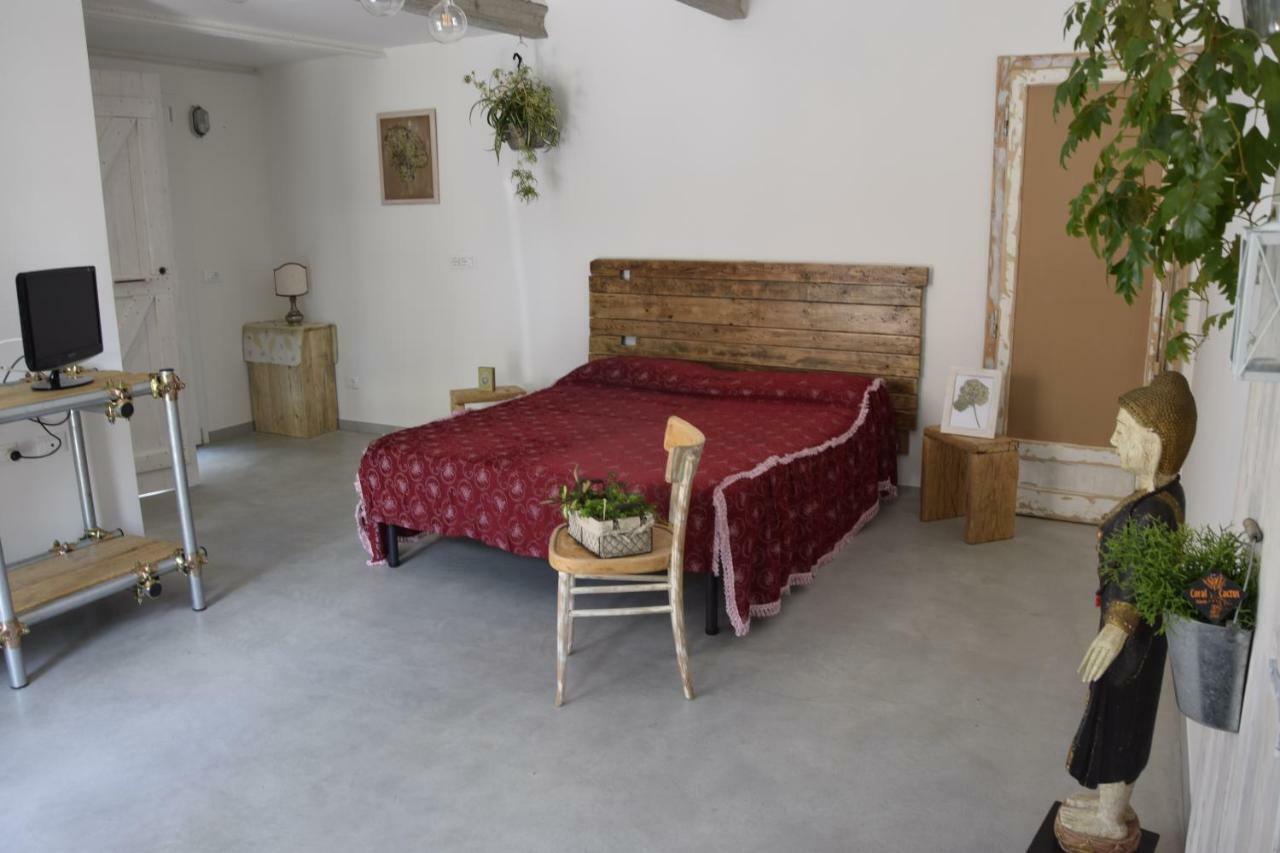 Bed and Breakfast Capannone111 Кастігліоне-ді-Равенна Екстер'єр фото